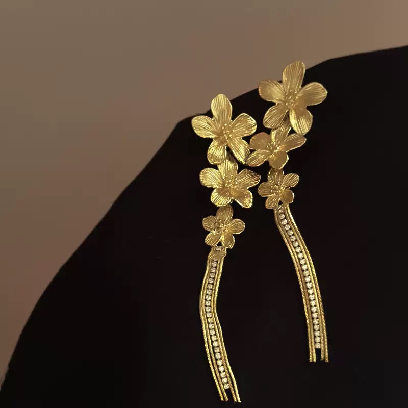 Golden Drift Earrings