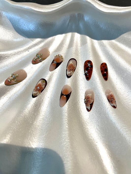 24Pcs 3D Floral Amber Tortoiseshell Nails