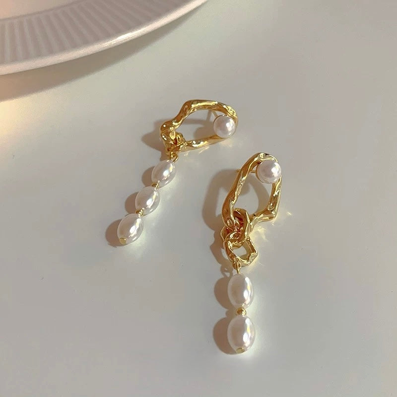Pearl Glow Earrings