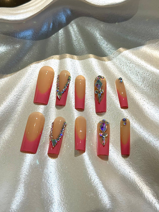 24Pcs Diamond Blush Nails